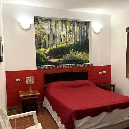 Easy Inn Hotel Belize City Exteriör bild