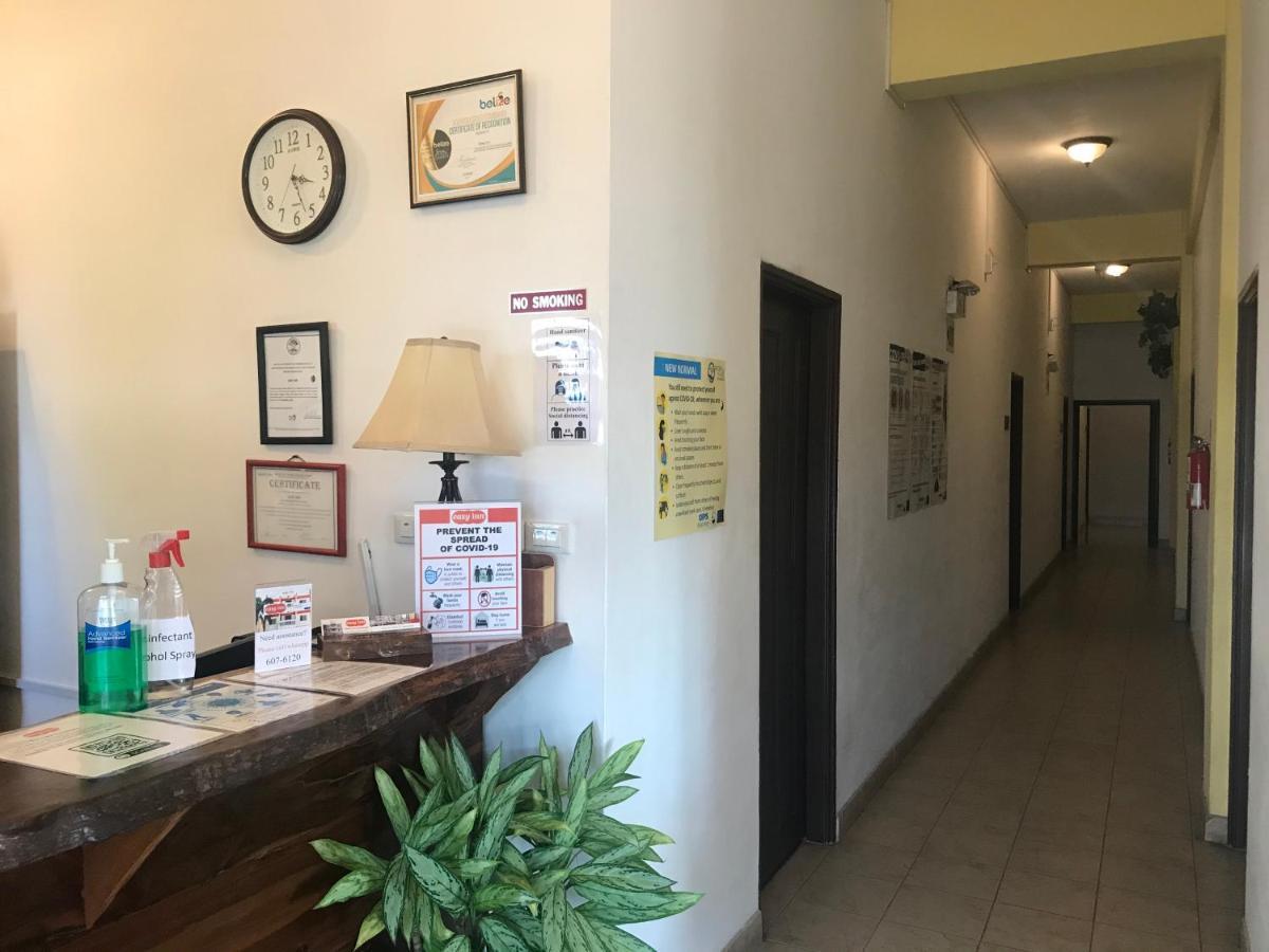 Easy Inn Hotel Belize City Exteriör bild