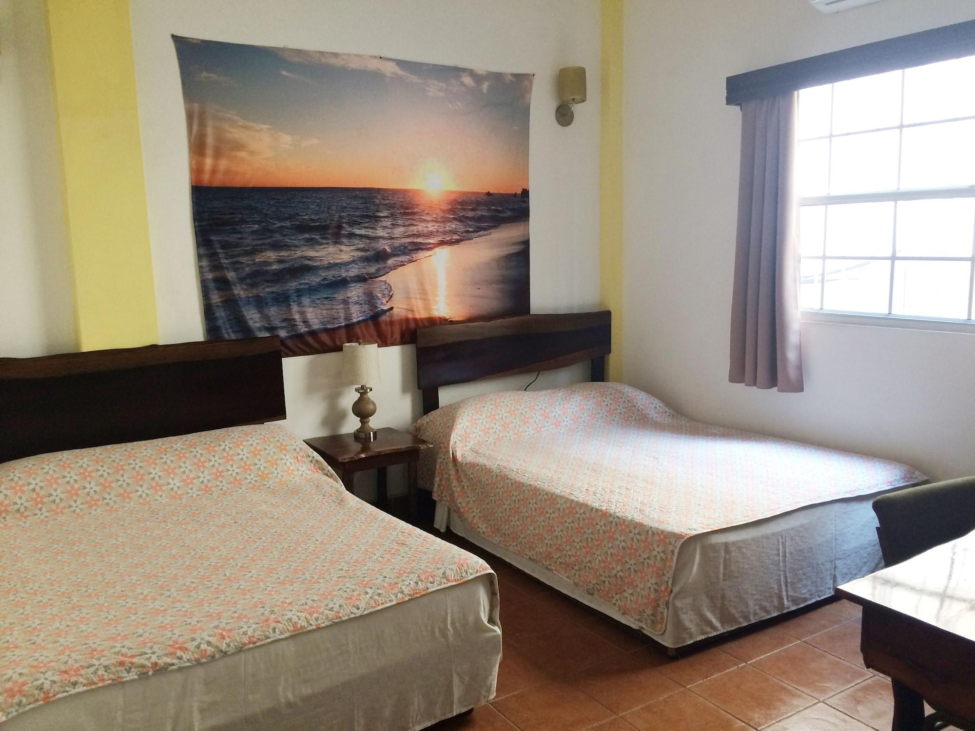 Easy Inn Hotel Belize City Exteriör bild