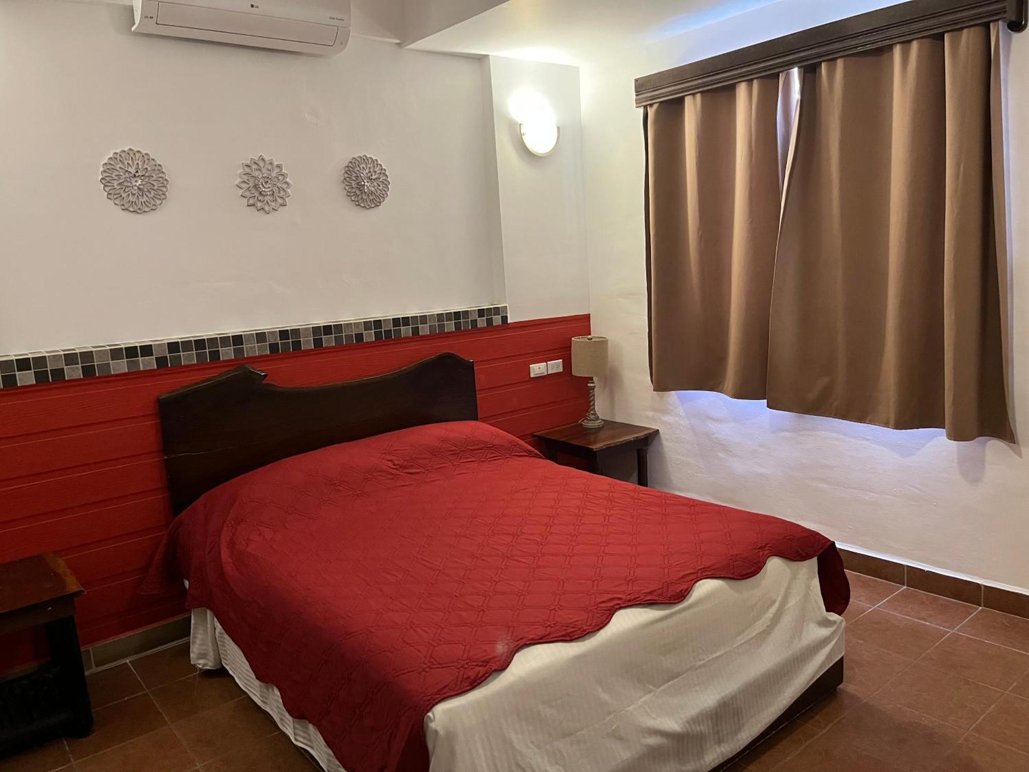 Easy Inn Hotel Belize City Exteriör bild