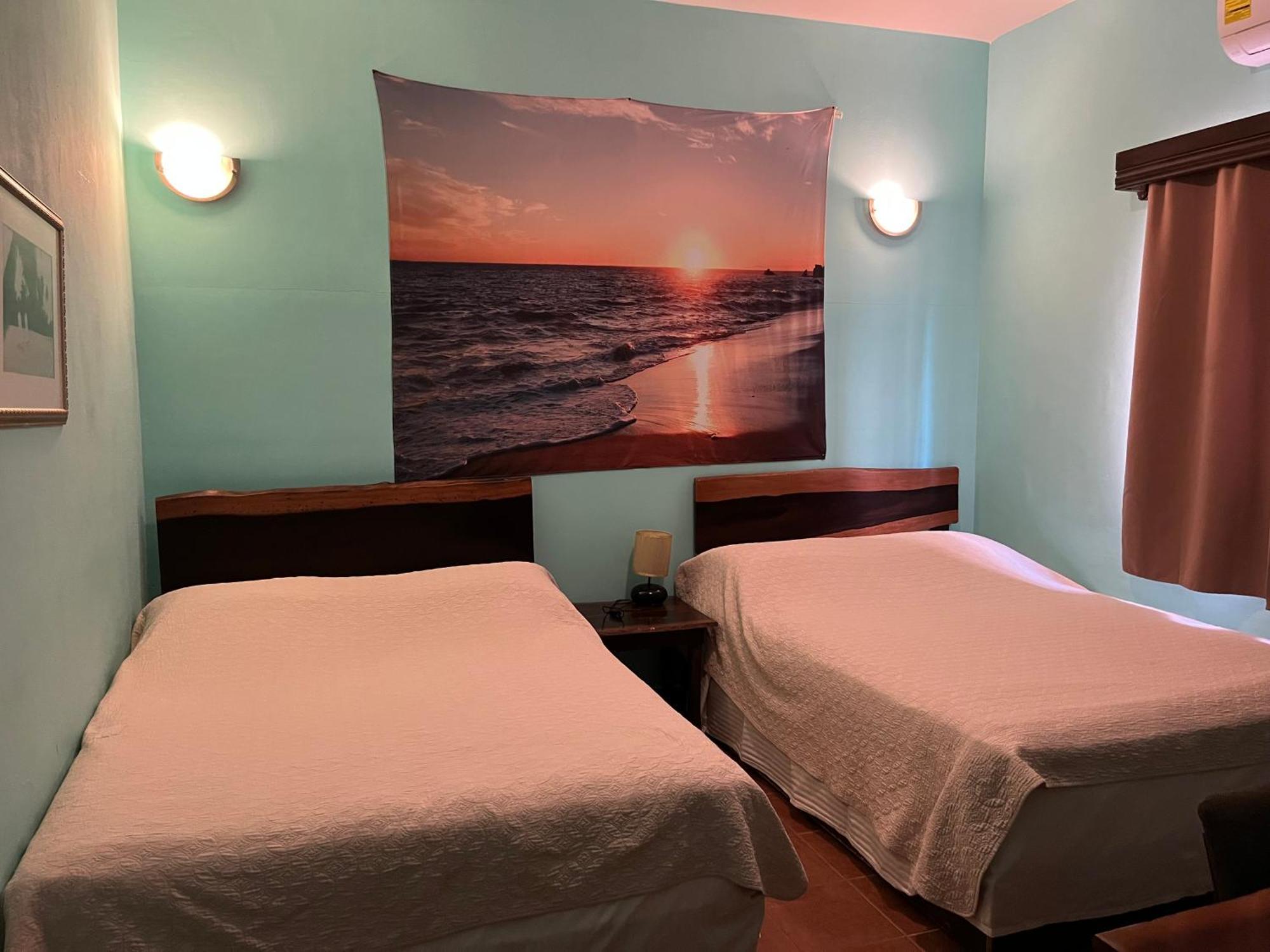 Easy Inn Hotel Belize City Exteriör bild